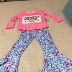 Girls 2 pc set